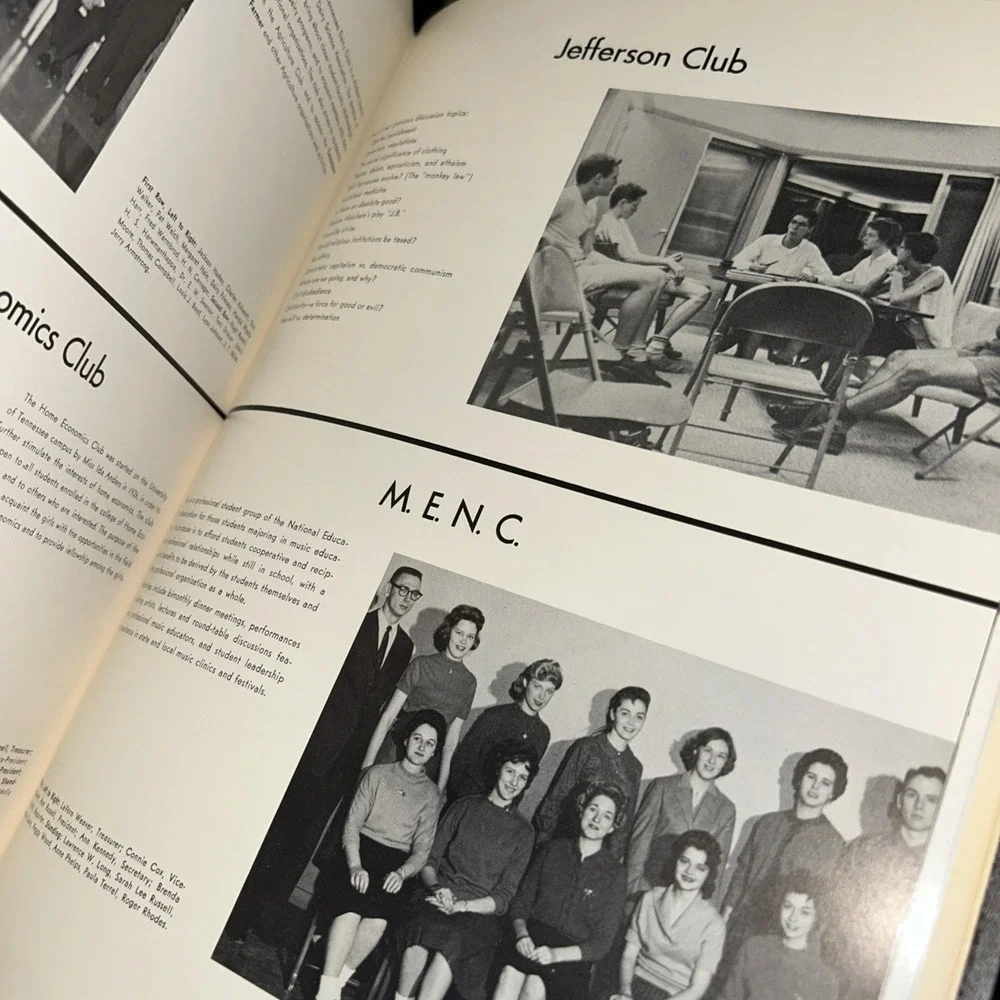 1961 Volunteer University Of Tennessee Knoxville‎ Yearbook Annual Vols